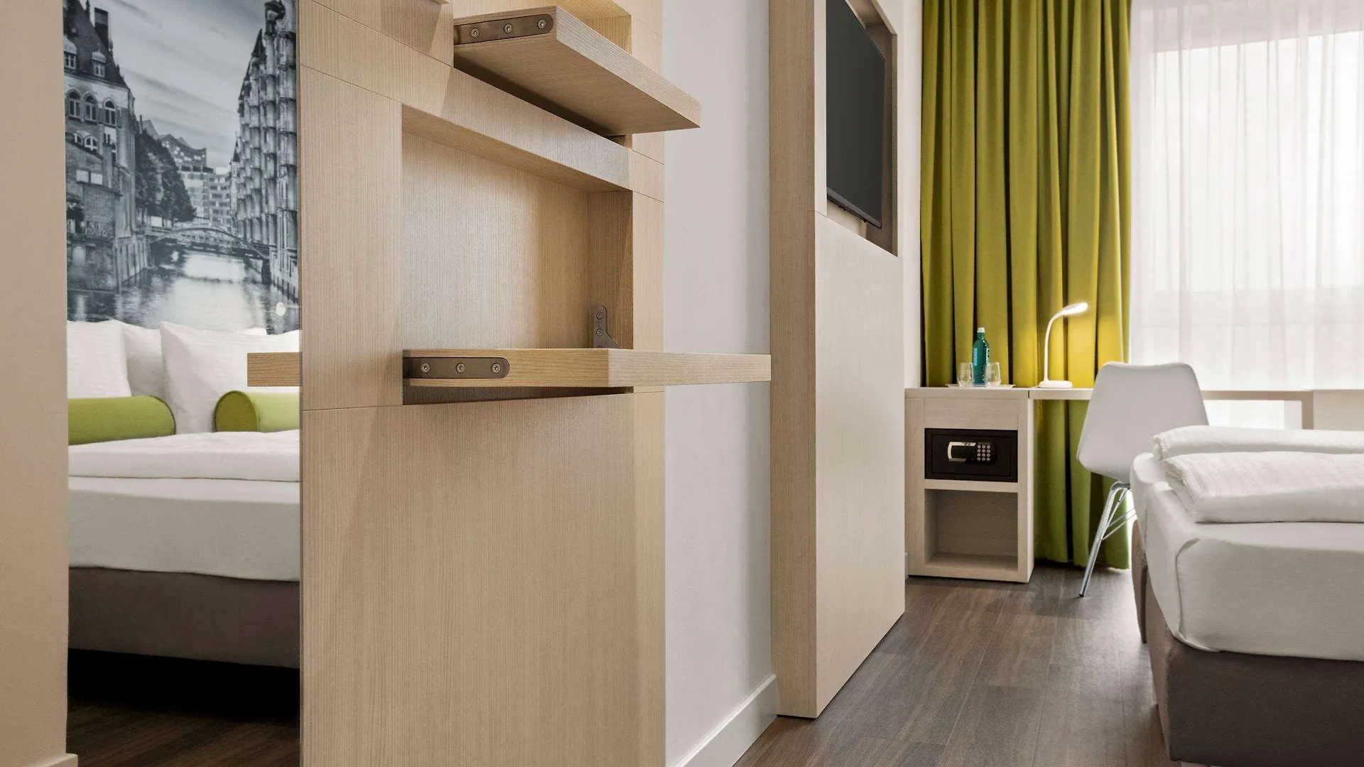 Super 8 By Wyndham Hamburg Mitte Hotel 3*,  Germany